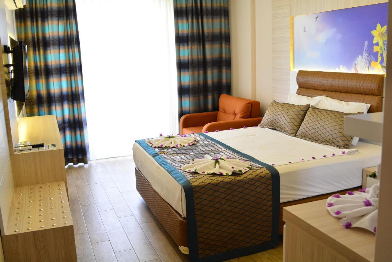 Opia Hotel Αλάνια Εξωτερικό φωτογραφία