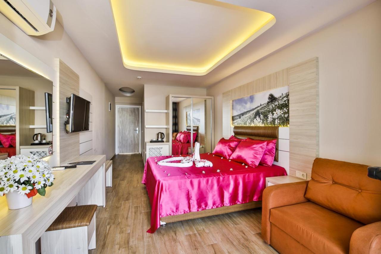 Opia Hotel Αλάνια Εξωτερικό φωτογραφία