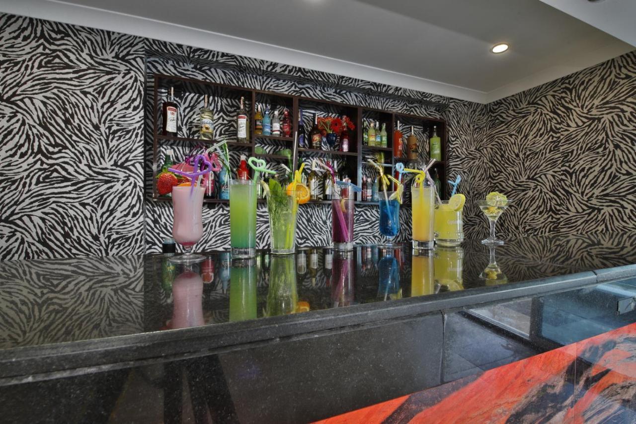 Opia Hotel Αλάνια Εξωτερικό φωτογραφία